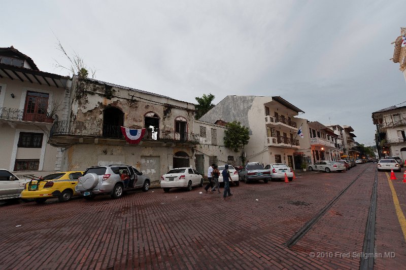 20101201_184020 D3.jpg - Casco Viejo